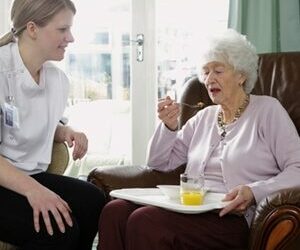 3 easy ways to connect caregivers and receivers through technology