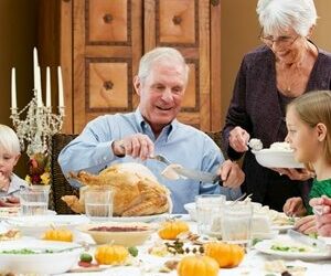 Hosting an age-friendly Thanksgiving