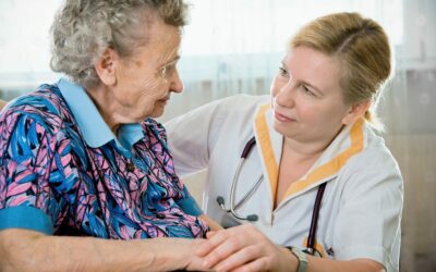 How to Choose a Senior Caregiver